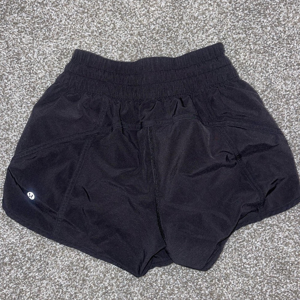 LuluLemon Hotty Toddy Black Women's Shorts